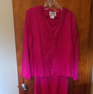 Women's hotpink 2 piece tank dress and over cardigan/ shirt. Size 18